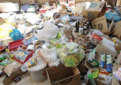 ضبط منتجات منتهية الصلاحية في الخليل