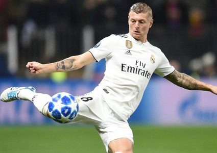 كروس يرد على ربط مبابي وسانشو بريال مدريد