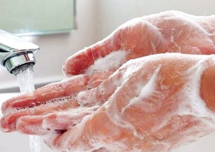 دراسة: غسل الأيدي يقلل خطر التعرض لمثبطات اللهب الضارة