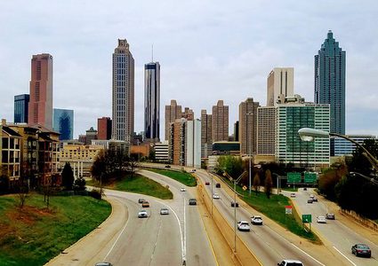 مقتل شخصين وإصابة 5 آخرين خلال إطلاق رصاص في أتلانتا