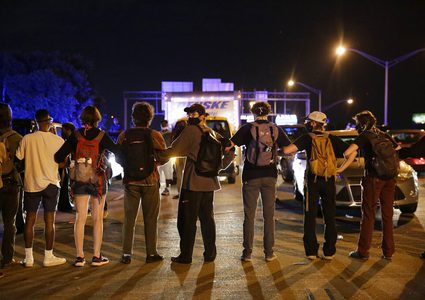 شرطي أمريكي يقتل مواطناً أسود في أتلانتا