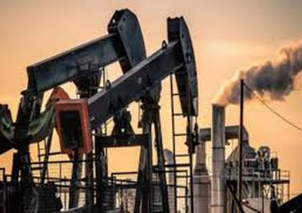 مخاوف من موجة كورونا  ثانية تهبط بأسعار النفط