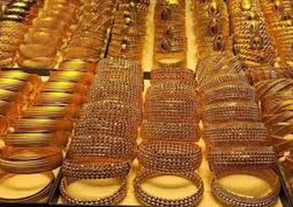 مخاوف كورونا تصعد بأسعار الذهب