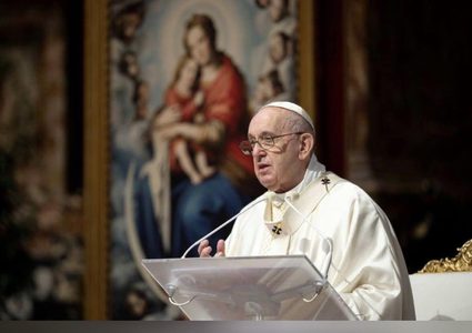 البابا يناشد طرفي الصراع في ليبيا بوضع حد للحرب الاهلية