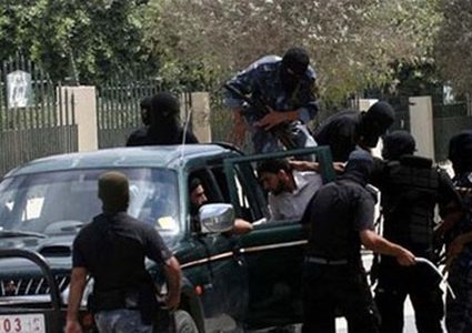 التنمية الاجتماعية تدين ملاحقات وترهيب "حماس" لموظفيها