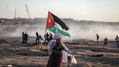 الزهار لـ"النجاح: نستخدم مسيرات العودة في الوقت الذي نراه مناسبا