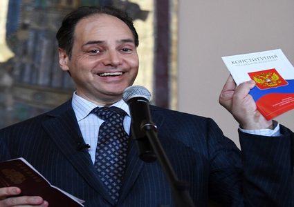 لاونفيلد يصور فيلما عن بوشكين بالتعاون مع مخرج روسي