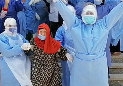 مصر.. شفاء أكبر معمرة مصابة بفيروس كورونا المستجد
