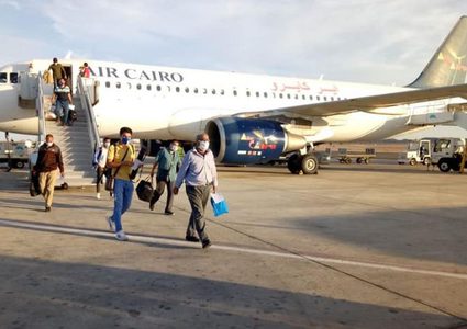 الديك: تعليق عمل سفارتنا في مصر لن يأثر على مواعيد عودة العالقين