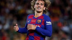 مدرب برشلونة يدافع عن غريزمان.. ويثني على فاتي
