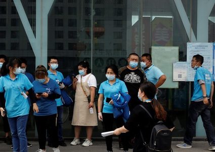 بكين تعلق الأنشطة الرياضية بسبب تفشي كورونا