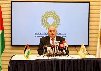 الشوا: تعليمات وإجراءات النقد خففت من التداعيات الاقتصادية