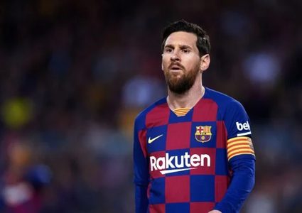 تفاصيل جديدة عن مستقبل أسطورة برشلونة