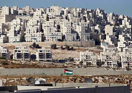 زيارة وعساف يبحثان تنفيذ مشاريع طرق في المناطق التي يهددها الضم