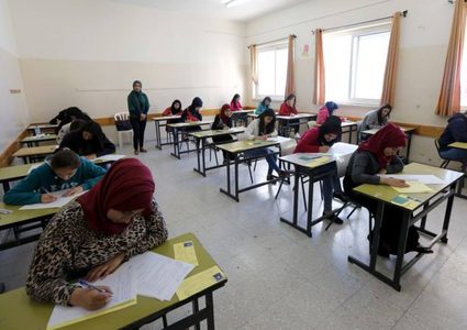 تأجيل امتحان الثانوية العملي في محافظة الخليل