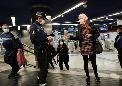 الحكومة الاسبانية تلغي الطوارئ وتفتح حدودها مع أوروبا