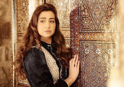 الفنانة جيسي عبدو توجه رسالة مؤثرة لوالدها الراحل في عيد الأب