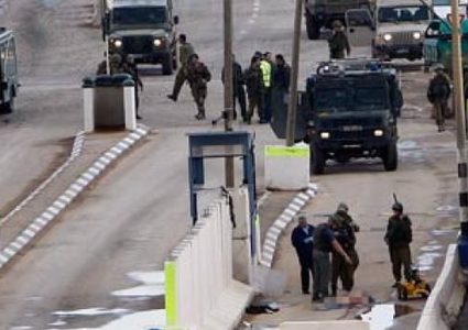 إصابات خلال مواجهات مع قوات الاحتلال على حاجز الحمرا في الأغوار