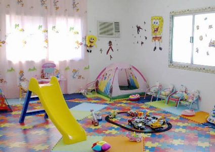 مجدلاني يدعو للتأكد من رخصة الحضانة قبل ايداع الاطفال بها