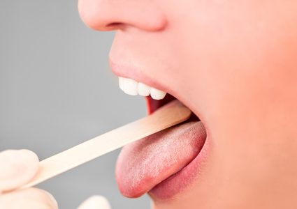 تحذير.. تحول لون اللسان إلى هذا اللون يعني إصابتك بمرض خطير