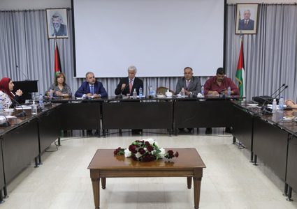 التربية تجري لقاءات تشاورية استعداداً للعام الدراسي المُقبل