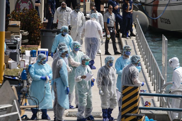 الولايات المتحدة تسجل ثالث أكبر ارتفاع يومي في إصابات كورونا