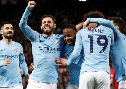 السيتي يعترض طريق يونايتد وليفربول