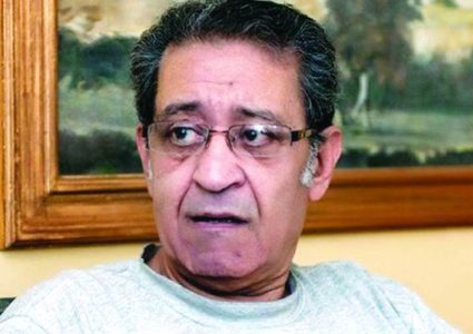 الكاتب المسرحي لينين الرملي يحصل على جائزة النيل في مجال الفنون