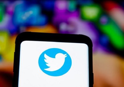"تويتر" يقدم اعتذارا لمستخدميه