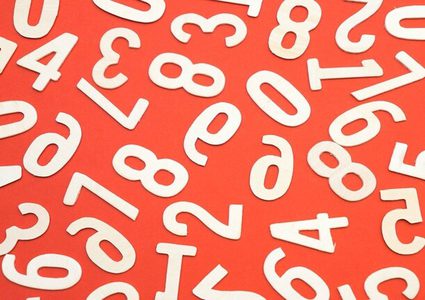 العلماء يفسرون إصابة دماغية غريبة لرجل لا يستطيع "رؤية'' الأرقام