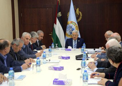 التنفيذية: احتجاز الاحتلال لجثامين الشهداء استهتار للقيم والأخلاق