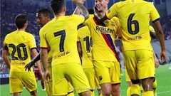 لاعب برشلونة يبلغ زملاؤه بقرار الرحيل
