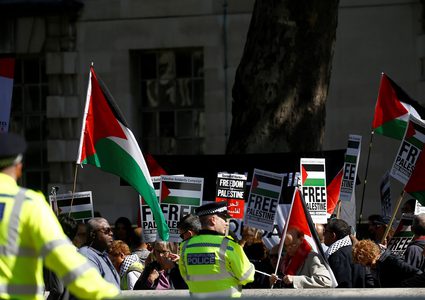 حملة "حياة السود مهمة" في بريطانيا تتضامن مع فلسطين