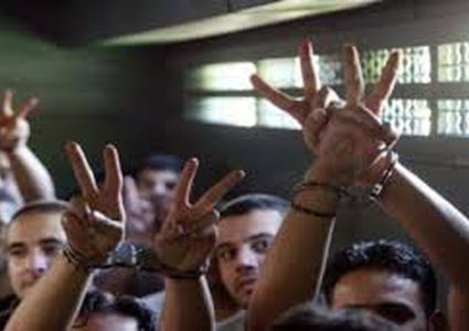 إصابة سجان "إسرائيلي" بفيروس كورونا وعزل 32 أخرين و7 أسرى