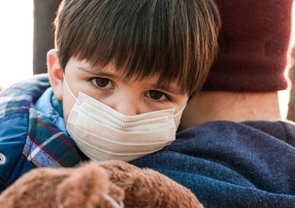 ما هو الخطر الصحي الجديد الذي يسببه كورونا للأطفال والمراهقين؟