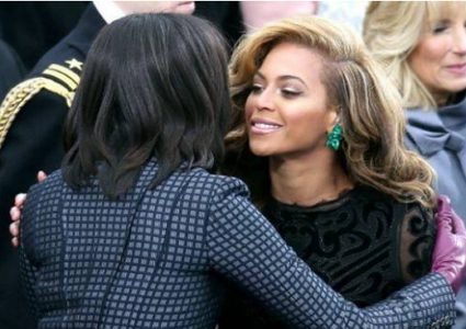 النجمة العالمية بيونسيه تفوز بجائزة الإنسانية