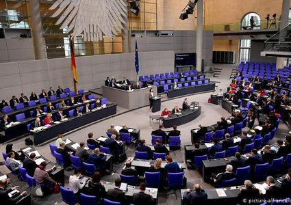 "لجنة التنسيق العربية" تطالب البرلمان الألماني الضغط على الاحتلال