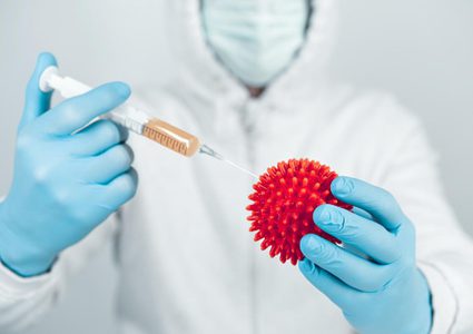 مختصون يدعون الى التعايش مع كورونا