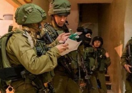 الاحتلال يسلم بلاغا لشابا من بيت لحم لمراجعة مخابراته