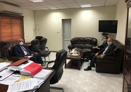 عريقات يثمن مواقف الحكومة الفرنسية تجاه الرفض المطلق للضم