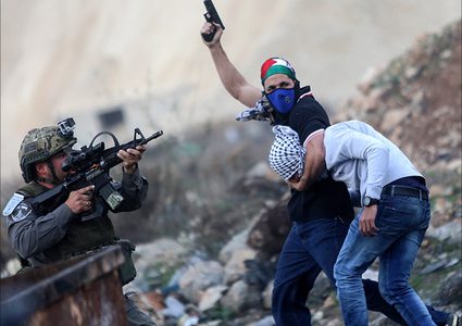 مستعربون  يختطفون أسيرا محررا من مخيم الدهشة