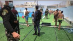 نابلس: الاجهزة الامنية تغلق مسبحا في مخيم عسكر الجديد