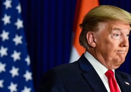 "أخبار عظيمة".. ترامب يعلق على تسجيل 50 الف اصابة بكورونا