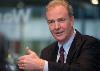 سيناتور أمريكي:يجب وقف المساعدات الأمريكية لإسرائيل إذا نفذت الضم