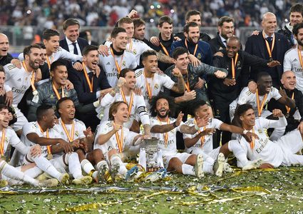 النادي الملكي يسخر من برشلونة بعد تراجعه في الدوري الإسباني