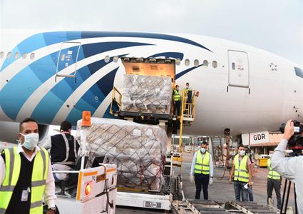 الجامعة العربية تتسلم شحنة مستلزمات طبية من الصين