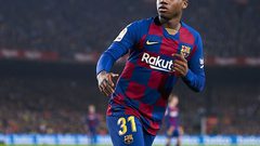 فاتي يدخل تاريخ برشلونة