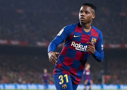 فاتي يدخل تاريخ برشلونة