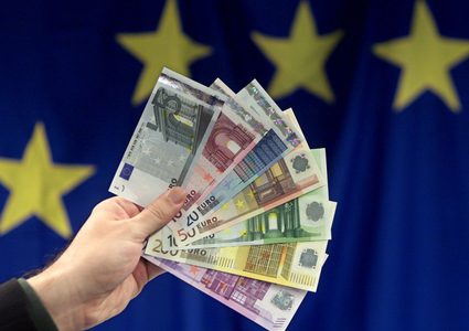 توقعات بارتفاع على سعر اليورو