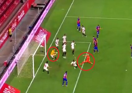 أوكامبوس يتألق كمهاجم وحارس مرمى ليمنح إشبيلية فوزا ثمينا